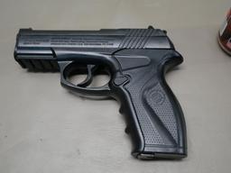 C11 BB Pistol with BB's