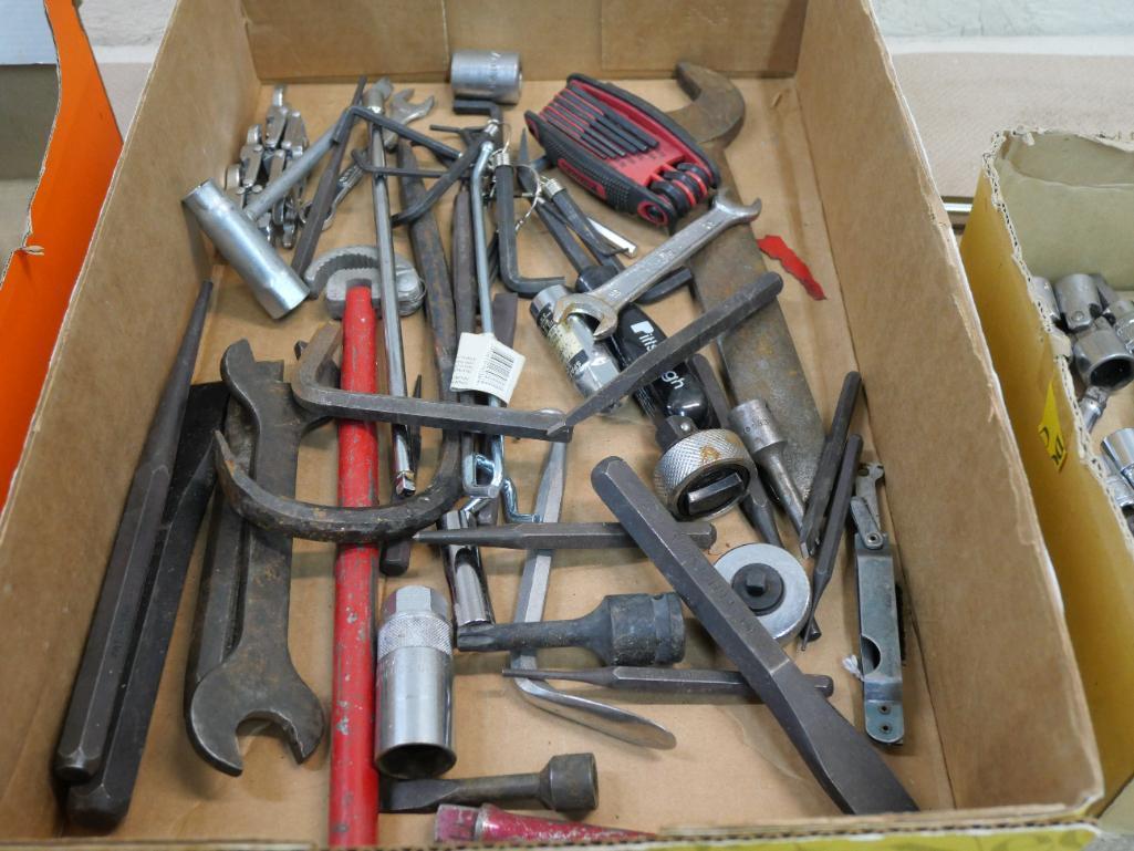 Sockets & Hand Tools