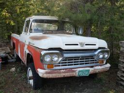 1960 Ford F 100 4wd pickup