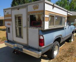 1976 Plymouth Trailduster SUV/Pickup with Camper