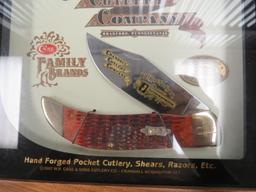 Case Knife Crandall Cutlery Knife Display