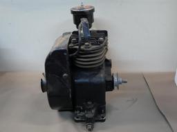 Briggs & Stratton 4 HP Gas Engine