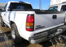 2004 GMC Sierra 1500 Pickup Truck