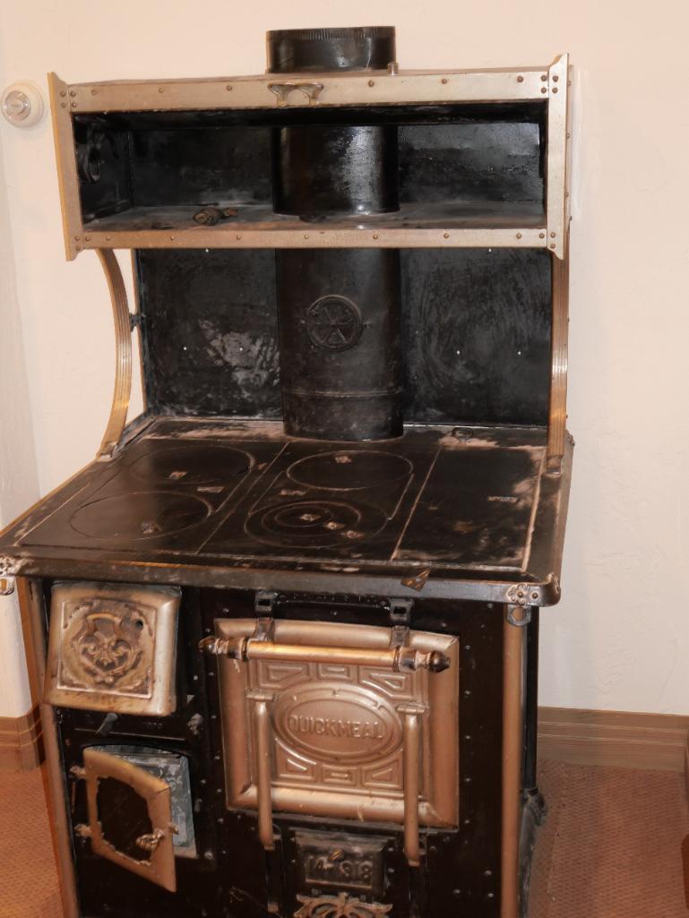 Gorgeous Antique Quick Meal Stove