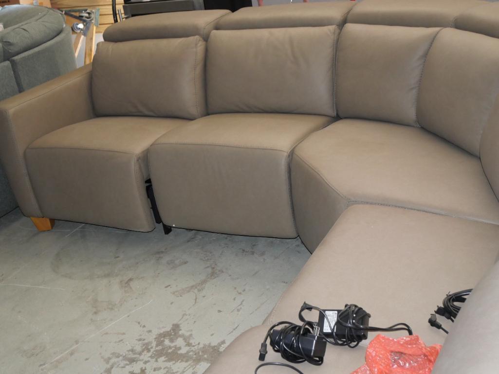 Stunning Dark Beige FlexSteel 5-Piece Sectional