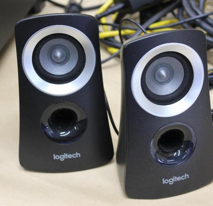 Three-Piece Logitech Speaker System Z313