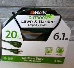 Woods 40' Medium Duty Extension Cord