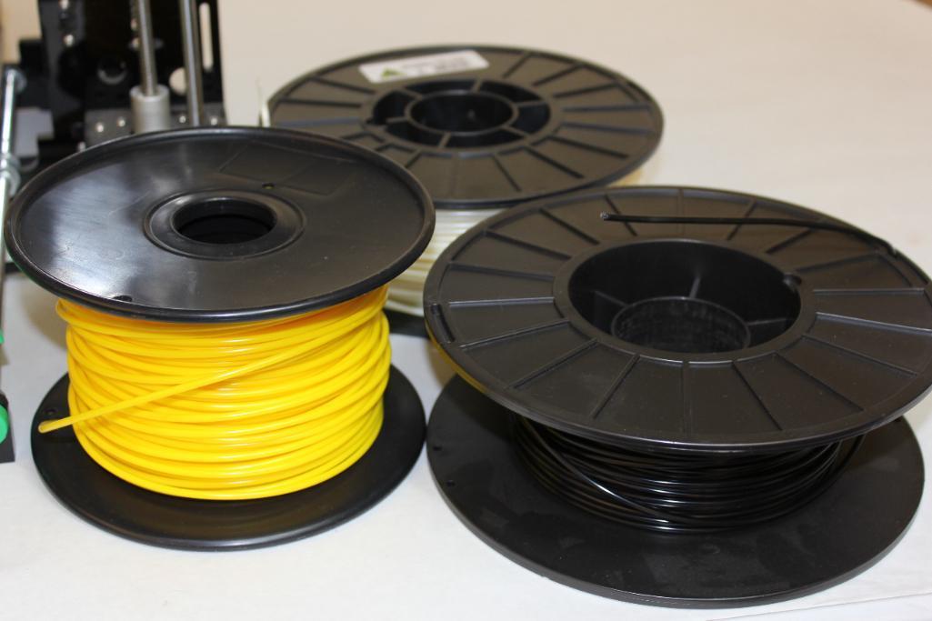 3-D Printer with 4 Spools of Filament