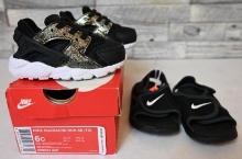 Cute Nike Huarache Run SE size 6c Child's Shoes