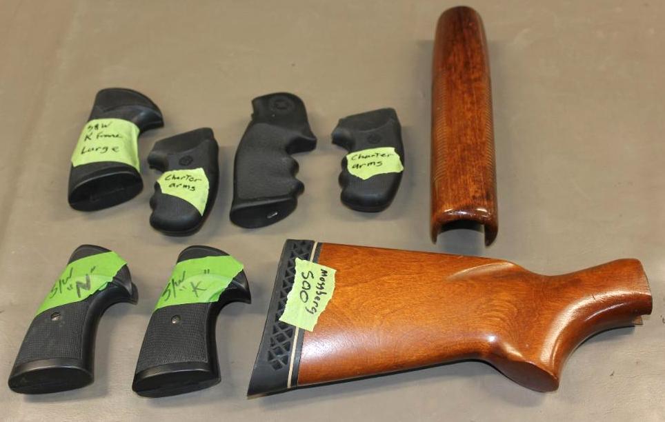 Jr. Mossberg 500 12 Gauge Stock and Mixed Handgun Grips