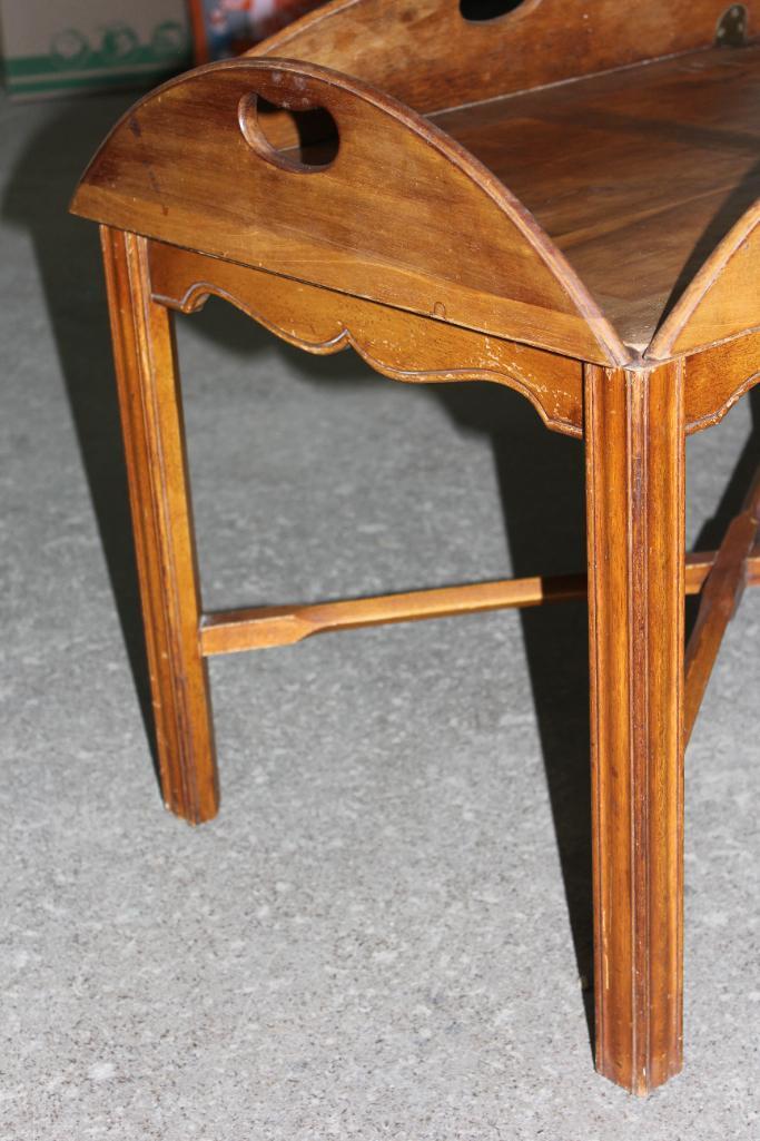 Wood Tray Table with Hinged Walls