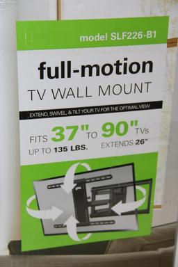 Sanus Simplicity Full-Motion TV Wall Mount in Open Box