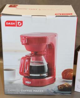 Dash Express Coffee Maker and My Mini 4-Pack Griddle Set