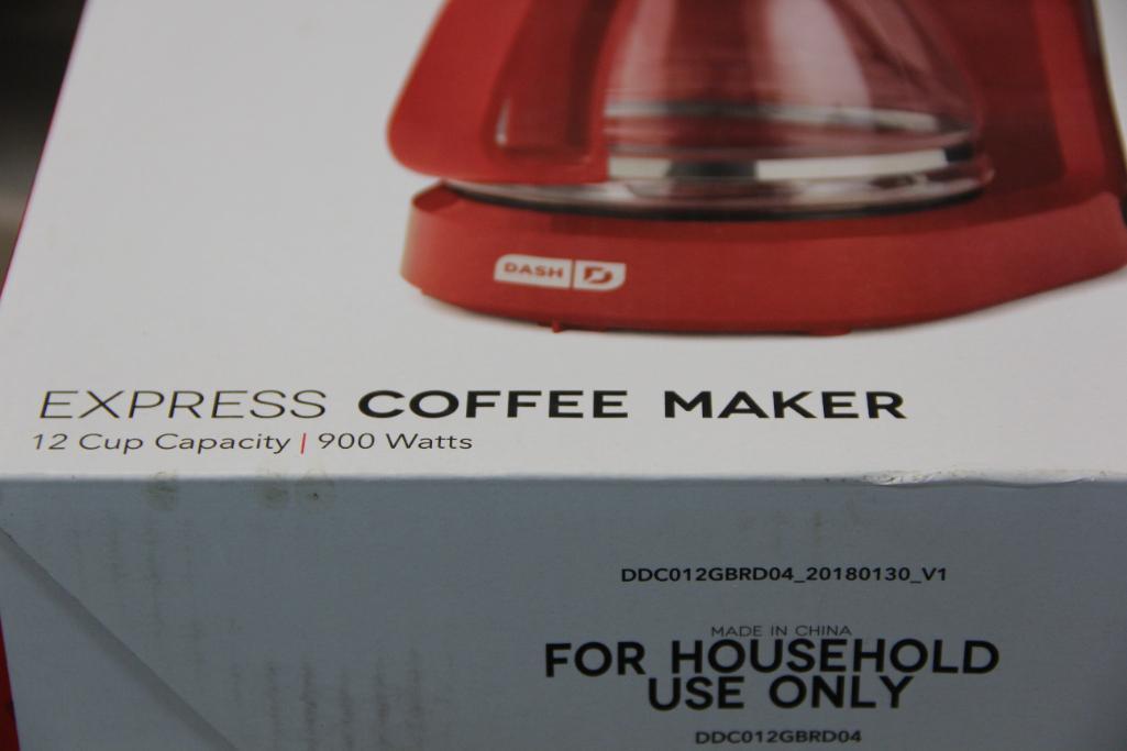 Dash Express Coffee Maker and My Mini 4-Pack Griddle Set