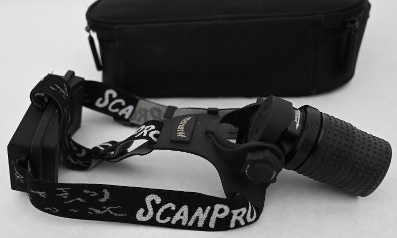 Wicked Scanpro Hunting Light with Case