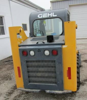 Gehl R 135 Skid Steer