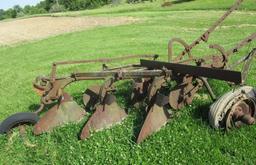 Case 3 bottom plow