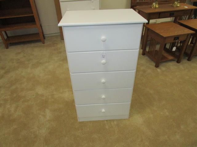 4 Drawer White Chest of Drawers