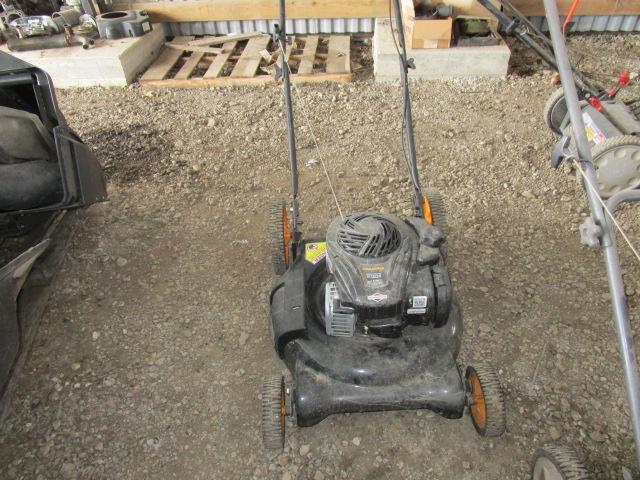 Poulan Pro Push Mower