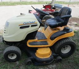 CUB CADET MODEL 1050 HYDROSTATIC DRIVE, 50" CUT, 25 HP. 473 HOURS, STARTS, RUNS, OPERATES