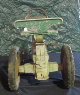 ESKA JOHN DEERE SMALL 60 PEDAL TRACTOR