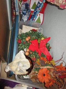 CONTENTS OF CLOSET, HOLIDAY DECOR AND OTHER ITEMS