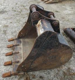 30" CATERPILLAR BUCKET, FITS EITHER MINI EXCAVATORS