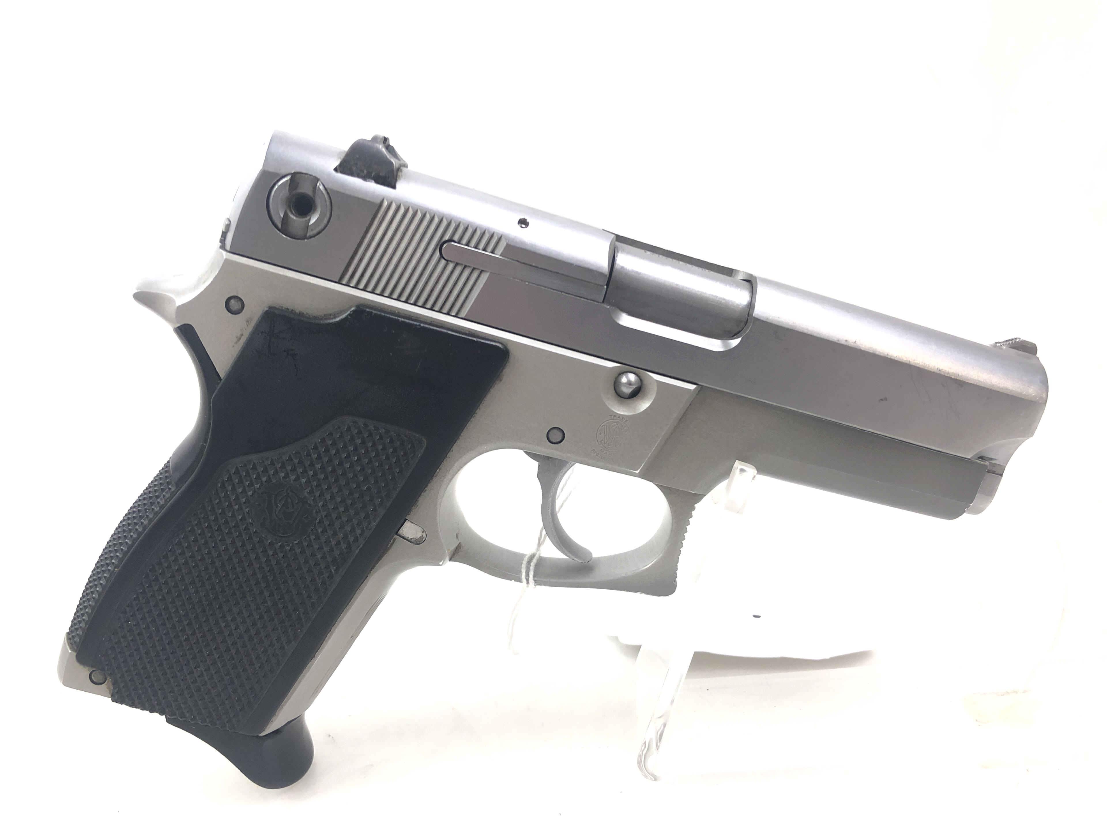 Smith & Wesson 9mm Pistol