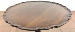Vintage Quigley Mahogany Pie Crust Pedestal Table