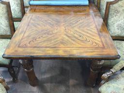 Broyhill Fluted Oakwood Leaf Table With Chairs