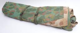 US Marine Corps WWII Issue Reversable Poncho Liner/Shelter Half (DDT)